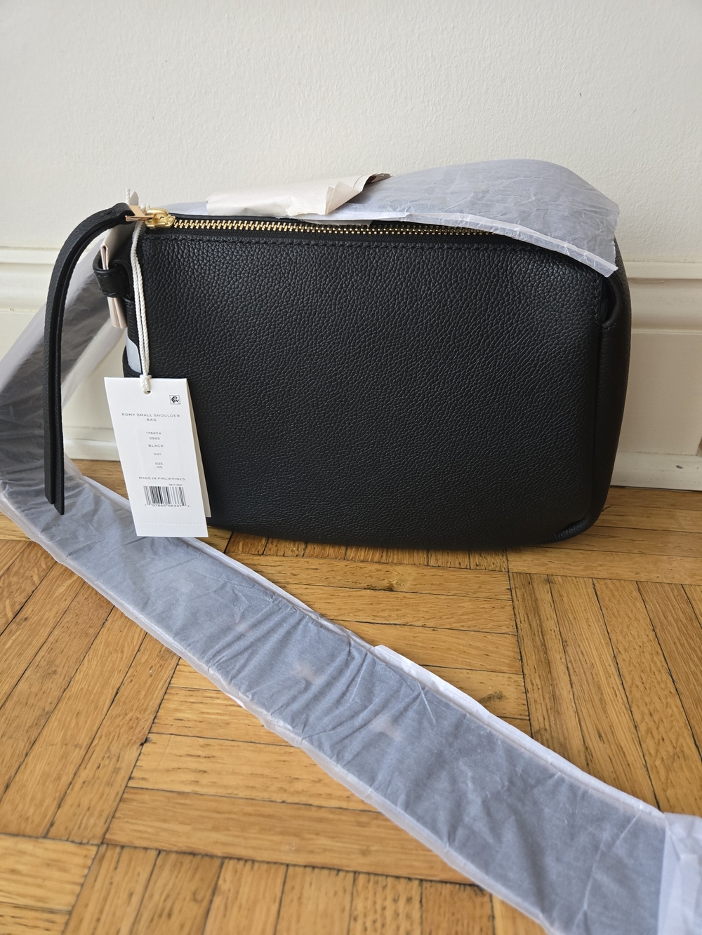 Brand New With Tags Tory Burch Romy Small Black Leather Shoulder Bag